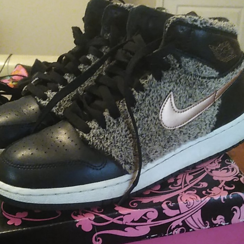 Shoes